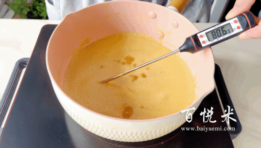 焦糖海鹽冰淇淋，冰冰涼涼，在家實(shí)現(xiàn)冰淇淋自由